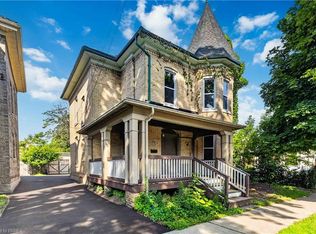 74 Pearl St, Brantford, ON N3T 3N7