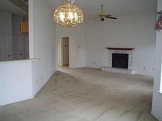 5th image of 2810 Amberton Pl