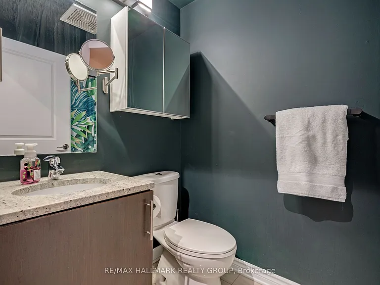 429 Kent St #105 — Photo 13