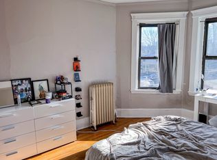 1056 Commonwealth Ave #4, Boston, MA 02215