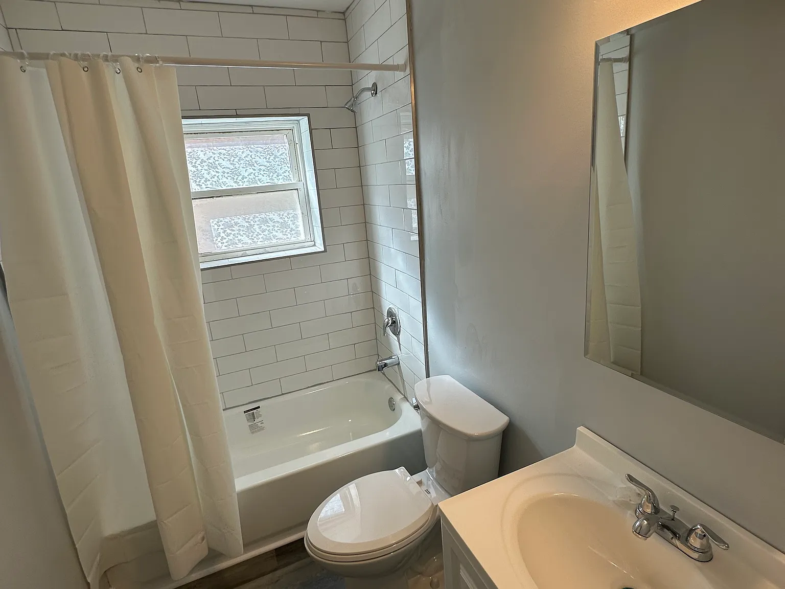 1823 Oak Park Ave — Photo 3