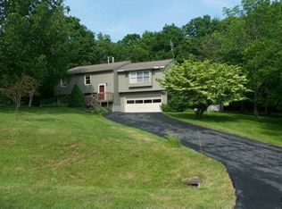 28 Dove Dr, Ithaca, NY 14850