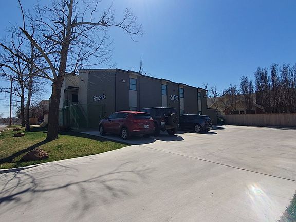 2nd image of 600 NW 32nd St #Phoenix 6