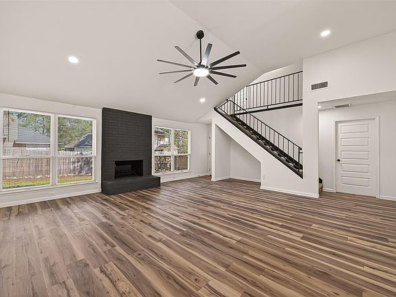 5th image of 2915 Whispering Springs Dr