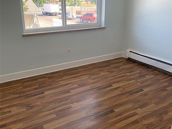 5th image of 1445 Yosemite St APT 14