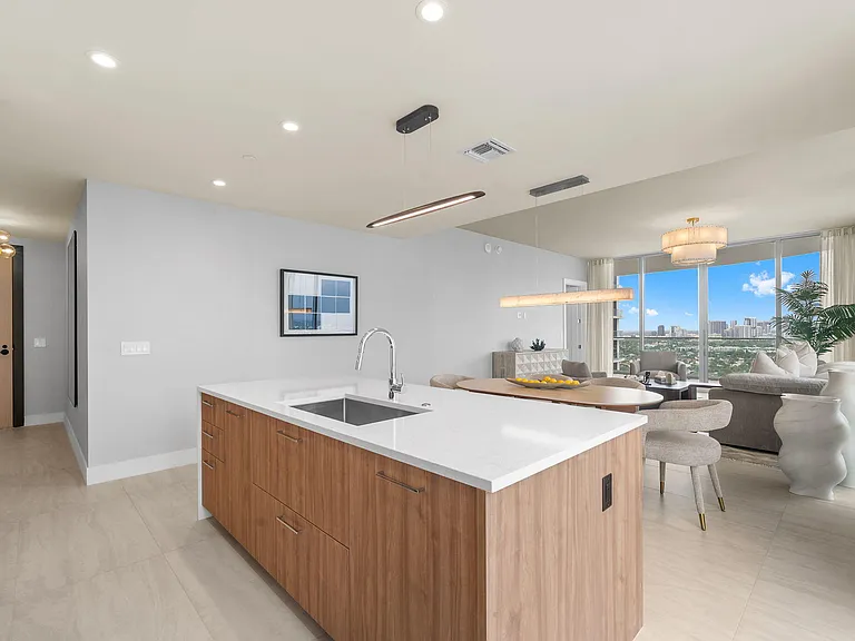 151 N Seabreeze Blvd #2503 — Photo 33