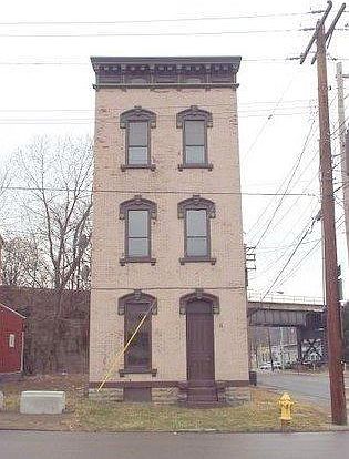 2nd image of 501 Johnson St