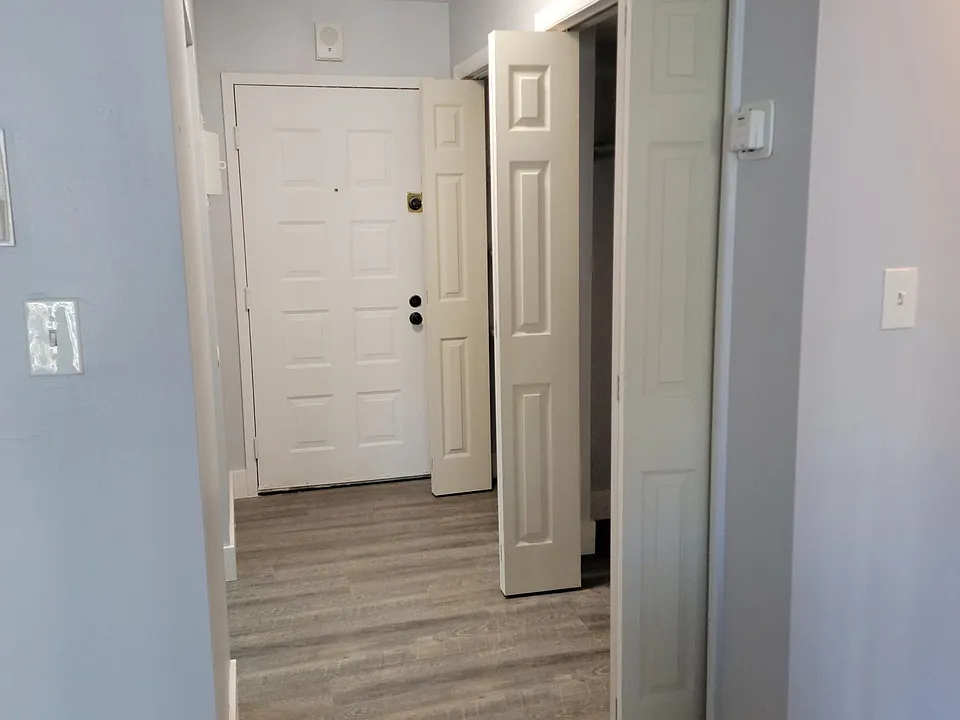 Entry way