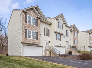 6456 Lindsey Ln, Export, PA 15632