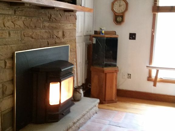 Front room Pellet stove