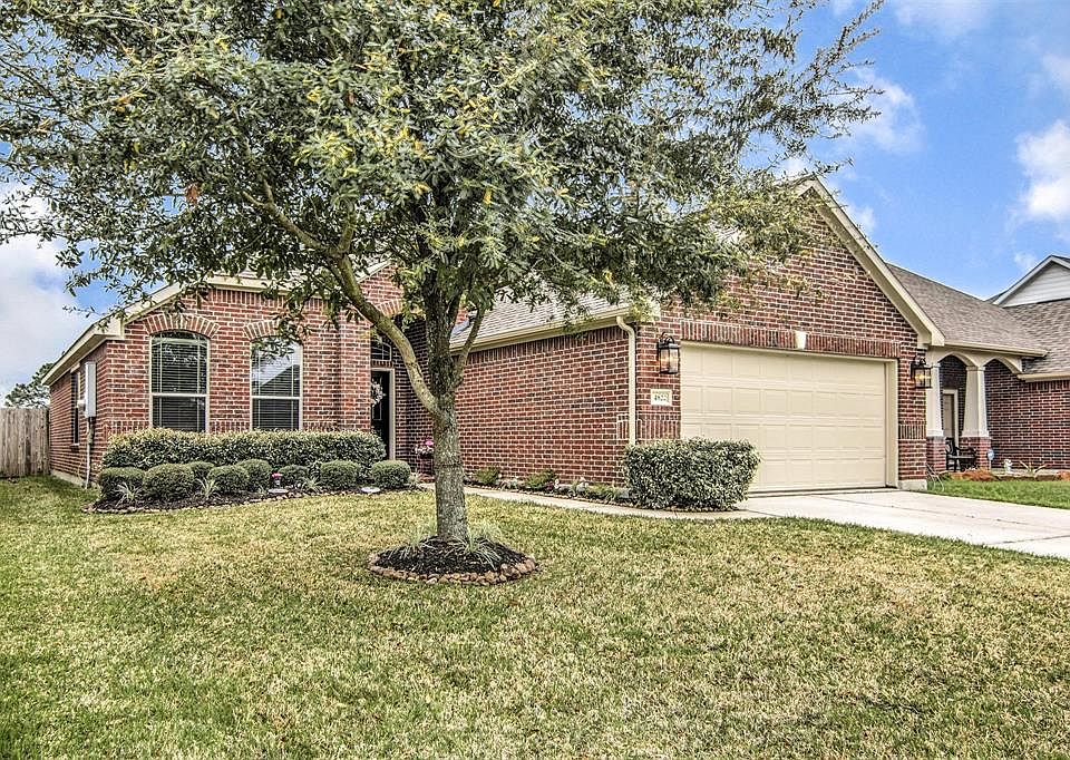 1st image of 4822 E Meadow Dr