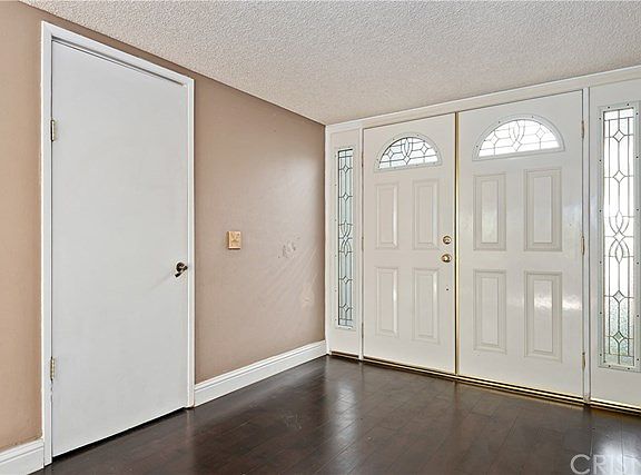 3rd image of 17608 Sidwell St