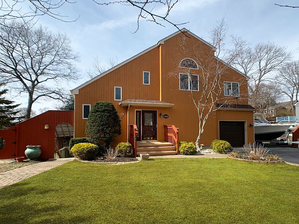 1st image of 124 Curtis Dr