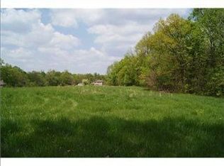 450 Baxter Ct, Martinsville, IN 46151