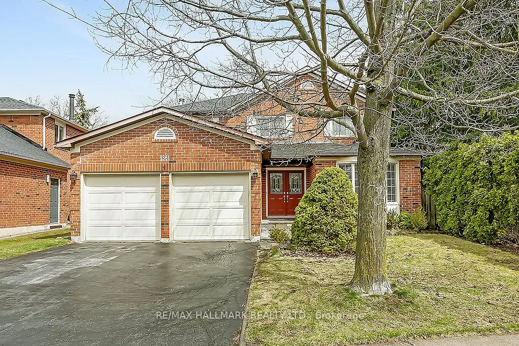 4 bed, $4,300 — Photo 1