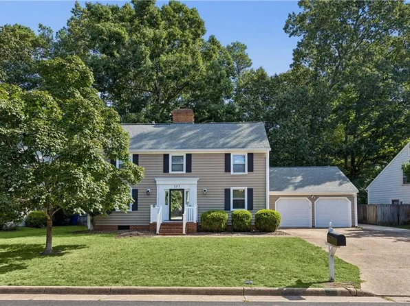 585 Crown Point Dr, Newport News, VA 23602