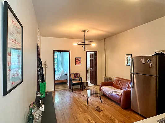 Rented by Hagstrom Management Inc | media 15