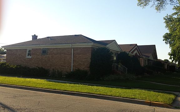 2nd image of 1046 S 30th Ave