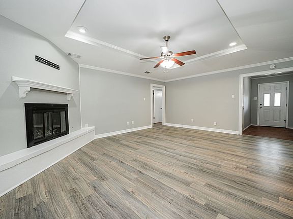 4th image of 3412 Canton St