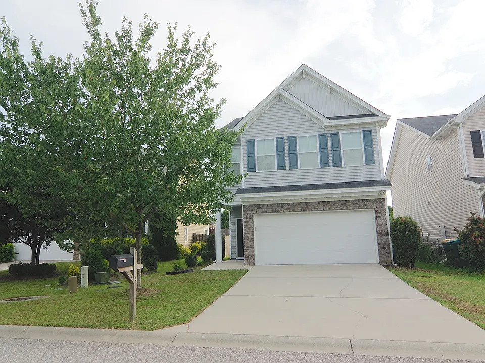 194 Bonhomme Cir