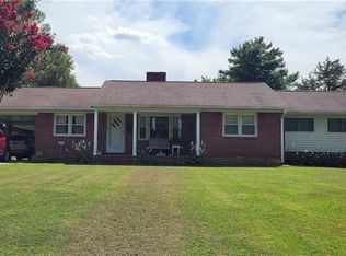 128 Fishel Rd, Winston Salem, NC 27107