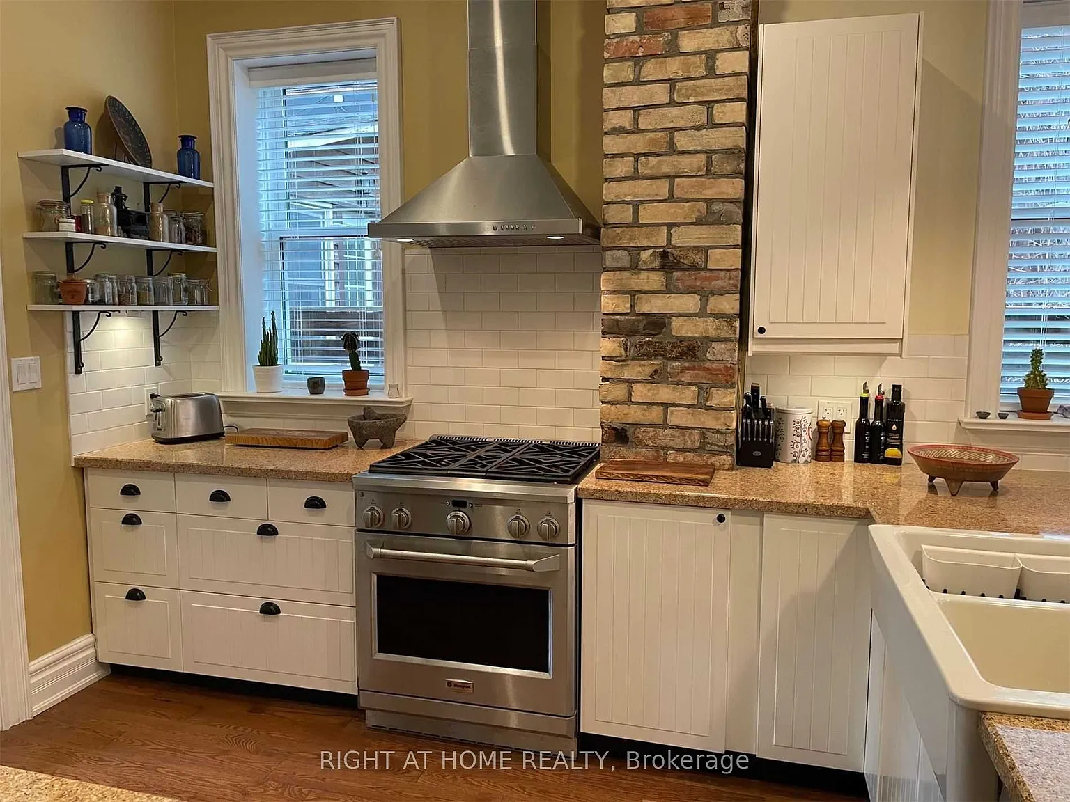 2 bed, $3,250 — Photo 4