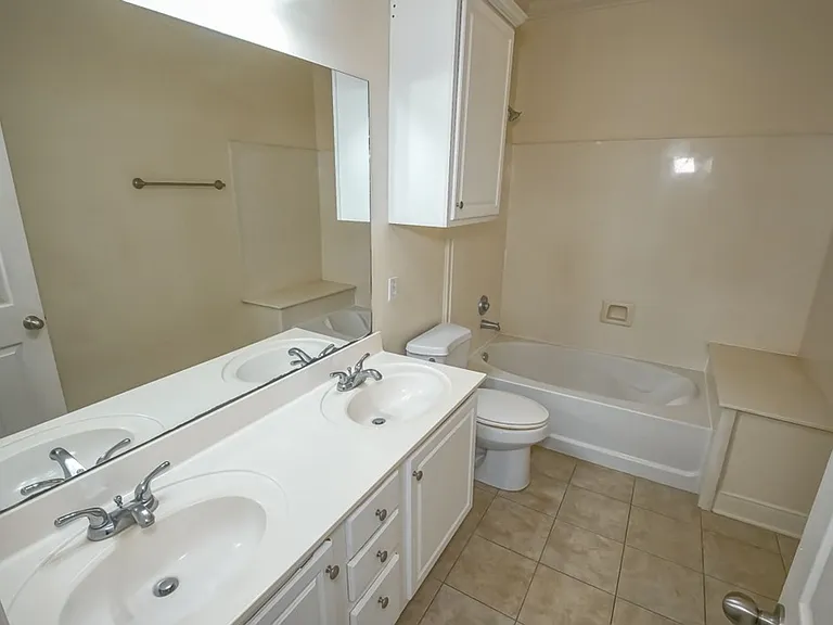10600 Lakes Blvd #507 — Photo 20