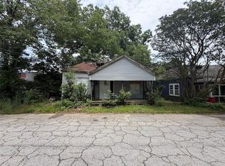3200 Magnolia St, East Pt, GA 30344