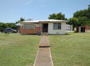 1931 Huntingdon Ave, Dallas, TX 75203