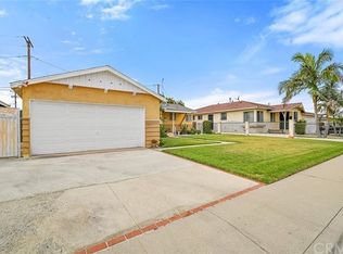 1014 W 137th St, Compton, CA 90222