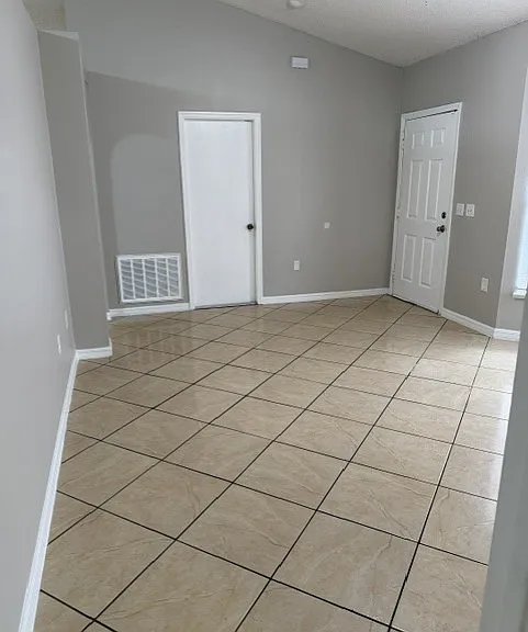 646 Koala Ct — Photo 18