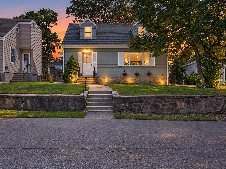 1st image of 539 Summer Pl