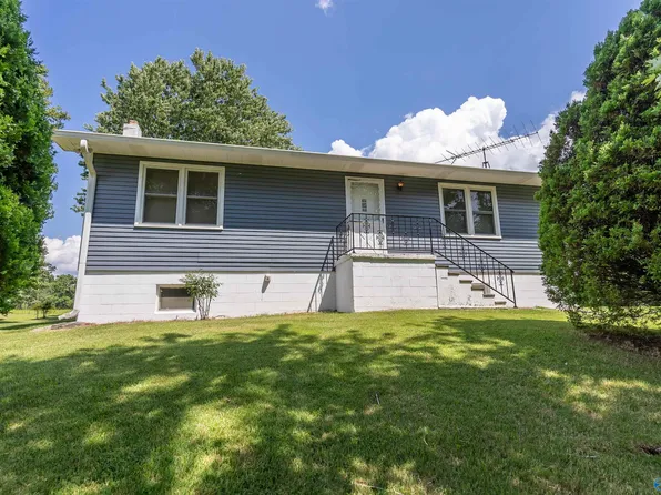 127 County Road 265, Fort Payne, AL 35967