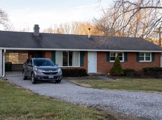 209 Maywood St, Blacksburg, VA 24060