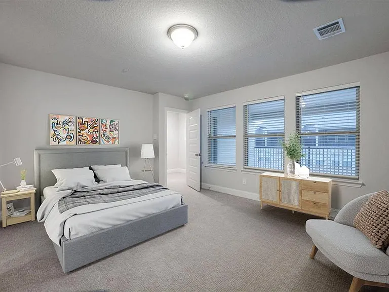 7833 Sunset Blvd — Photo 19