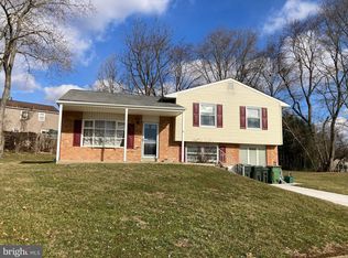 6 Swallow Cir, Newark, DE 19711