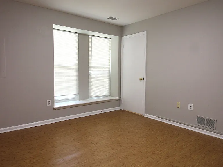 2604 S Arlington Mill Dr #I — Photo 12