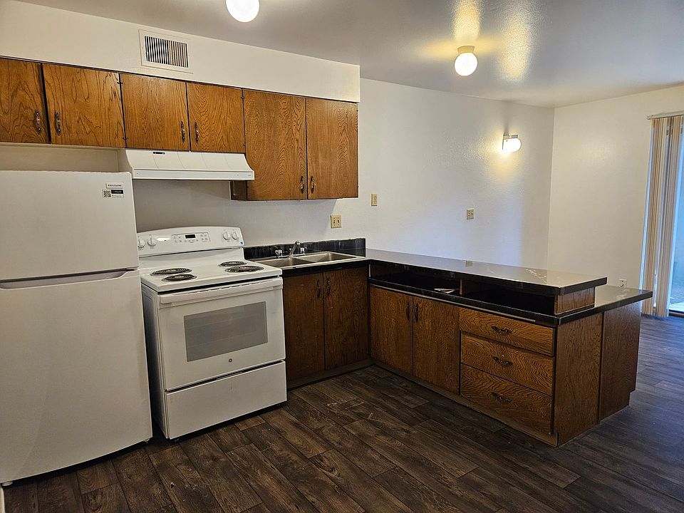 1st image of 320 S 700 E APT 12