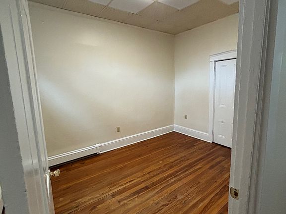 smaller Bedroom