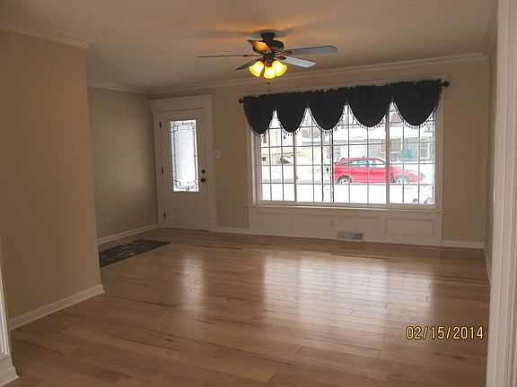 2nd image of 2210 W Mayfield Ave