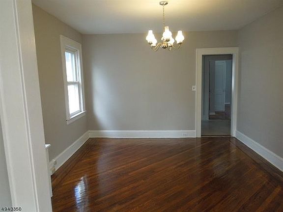 3rd image of 257-259 Kerrigan Blvd