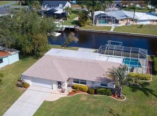 1721 Cascade Way, North Fort Myers, FL 33917