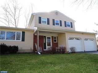 15 Tar Heels Rd E, Hamilton, NJ 08619