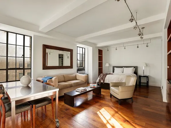 340 W 57th St APT 8E, New York, NY 10019