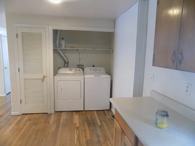 12020 SW Lincoln Ave — Photo 12