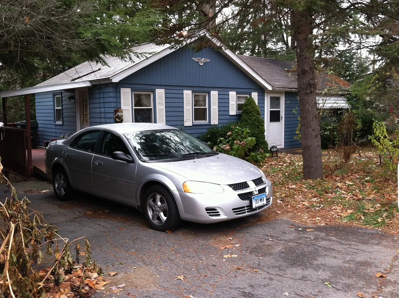 3 bed, 880 sqft, $1,750 — Photo 1