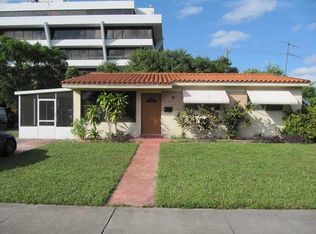 889 W 48th St, Hialeah, FL 33012