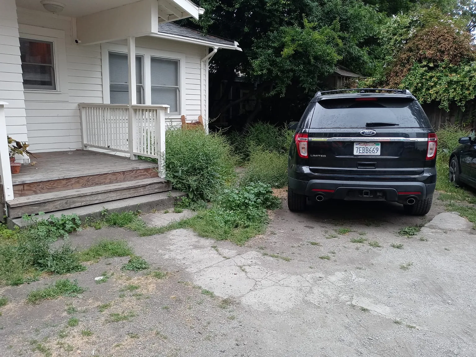 3 bed, $5,500 — Photo 1