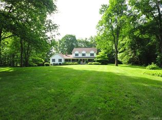 11 Bonny Rd, Brookfield, CT 06804