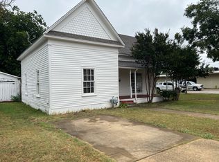 202 N Hastings St, Duncanville, TX 75116